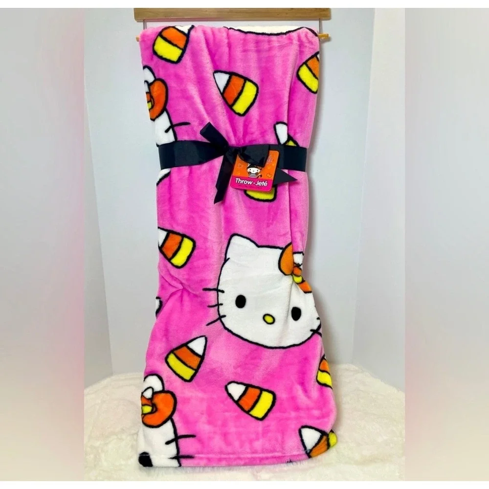 Hello Kitty Halloween Throw‎ Blanket Pink Candy Corn New 60x70